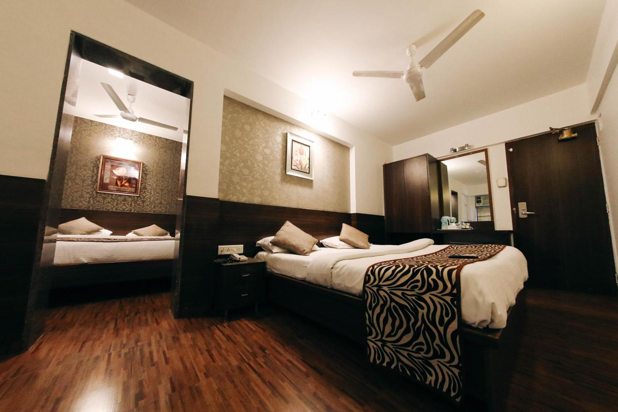 Hotel Maharana Inn Chembur Mumbai Exterior foto