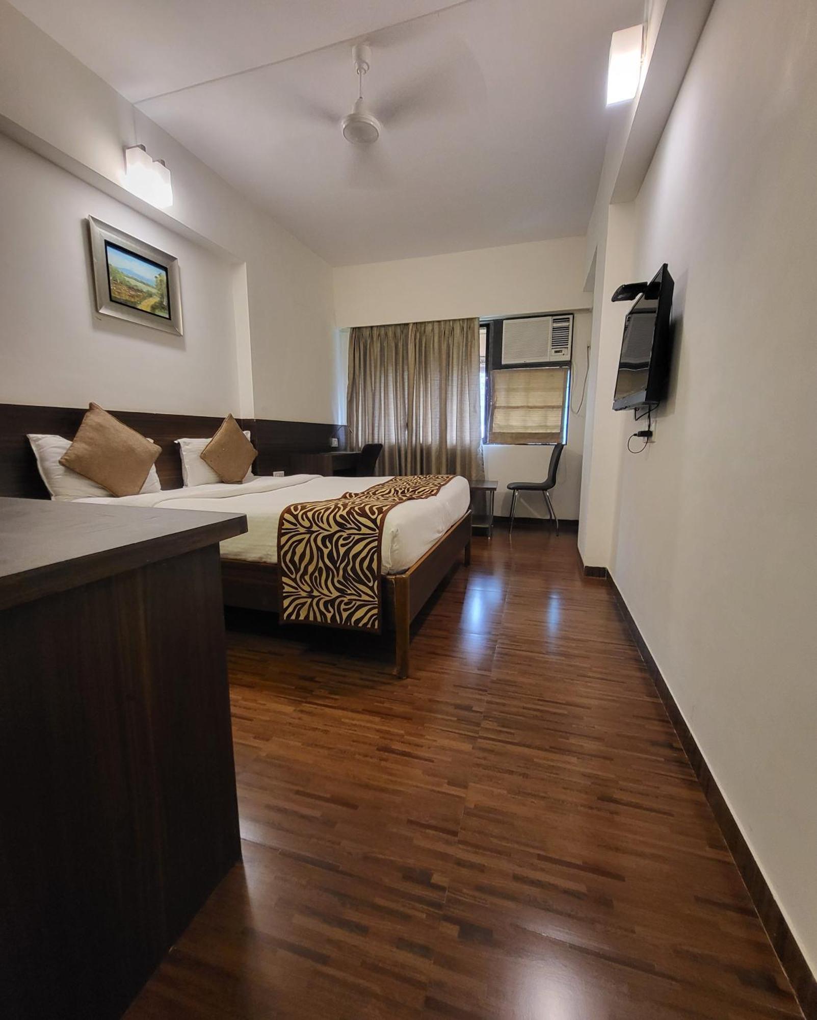Hotel Maharana Inn Chembur Mumbai Exterior foto