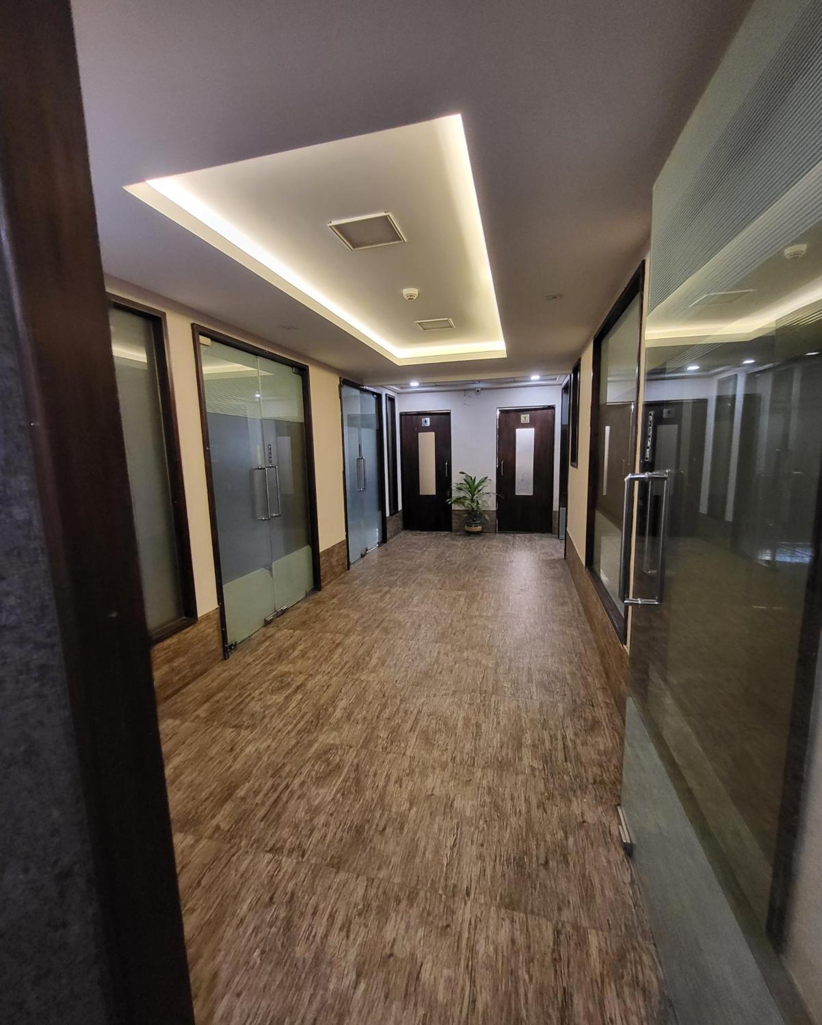 Hotel Maharana Inn Chembur Mumbai Exterior foto