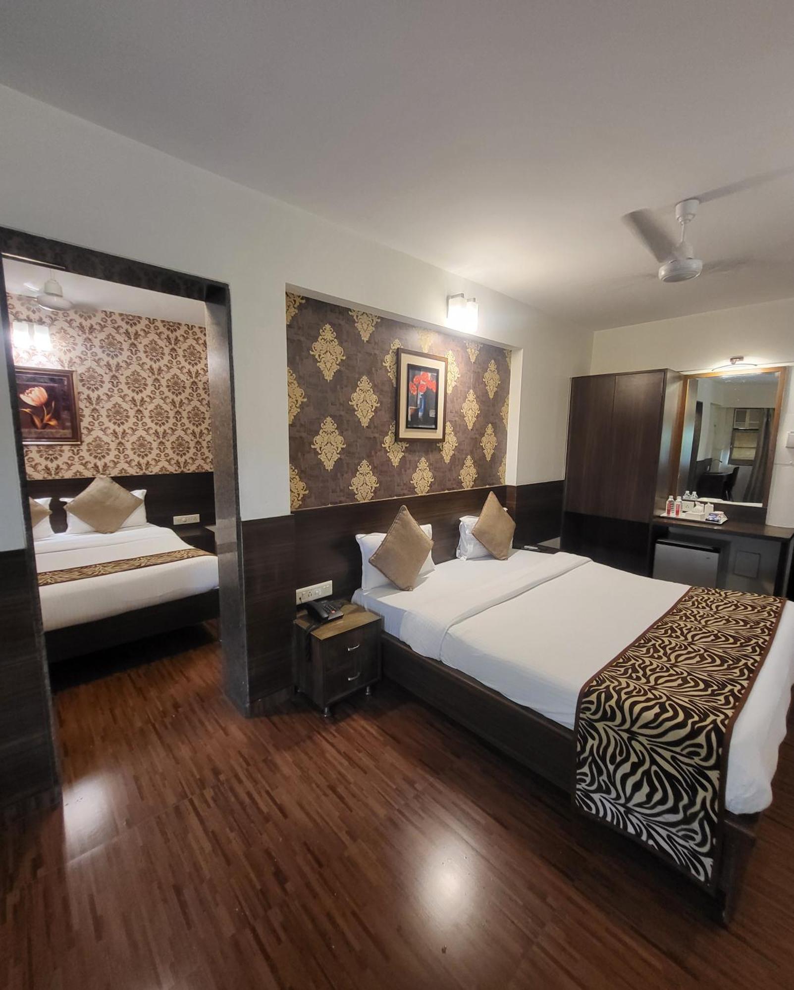 Hotel Maharana Inn Chembur Mumbai Exterior foto