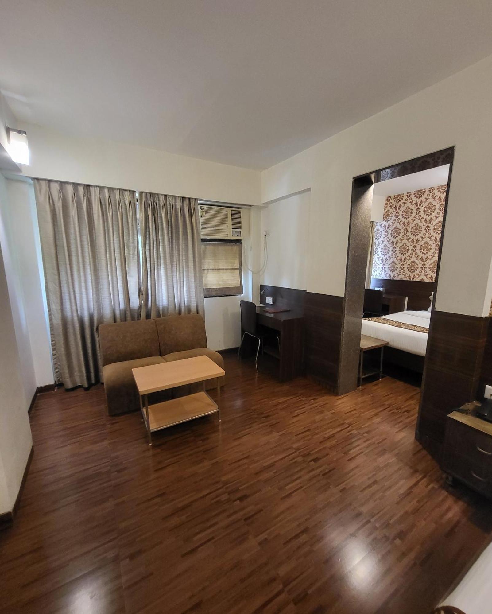 Hotel Maharana Inn Chembur Mumbai Exterior foto